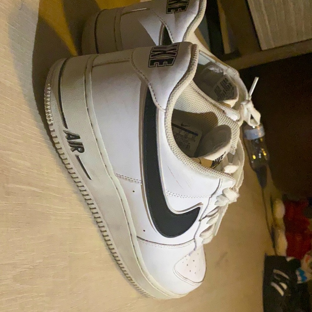 Nike Air Force 1’s White/Black